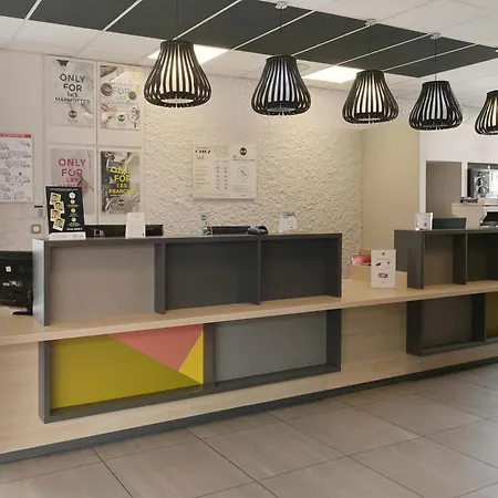 מלון Centre