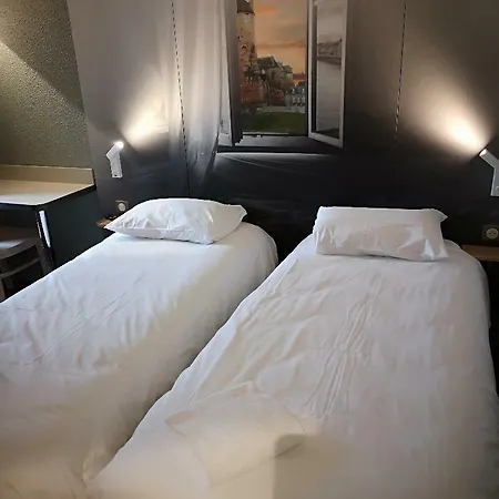 Centre Hotel